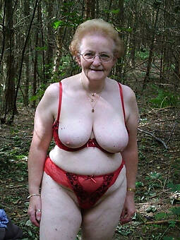 lovely naked granny open-air homemade porn pics