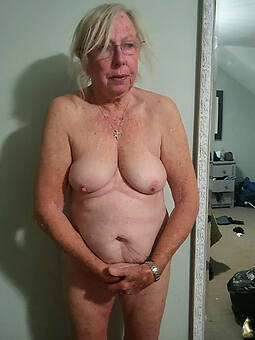 old wife pussy stripping