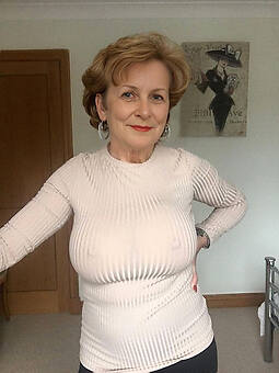 reality hot old woman non nude tgp