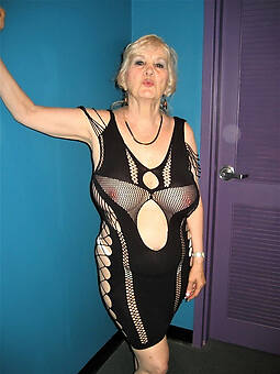 beautiful erotic gilf truth or dare pics