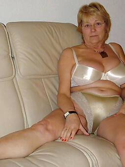 hotties gilf legs pics